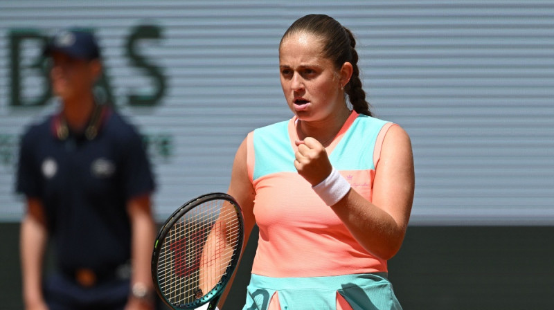 Aļona Ostapenko. Foto: AFP/Scanpix