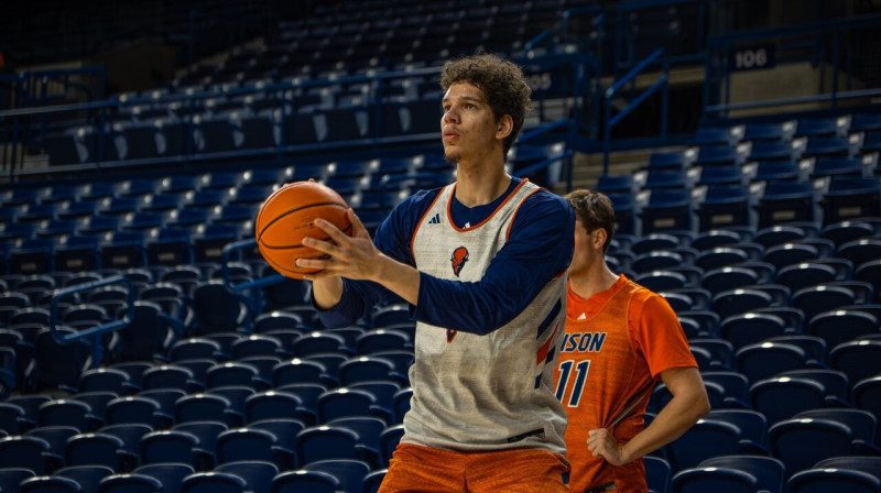 Noa Viljamsons. Foto: Bucknell Bisons