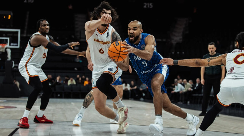 Mirklis no Stambulas "Galatasaray" un "Saint-Quentin" spēlēs. Foto: FIBA