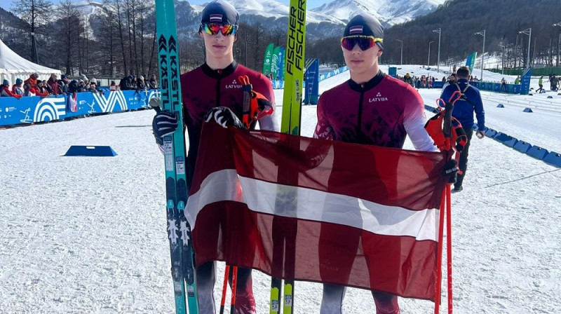 B.Bilans (no labās) un D.Kalniņš. Foto: Ski.lv