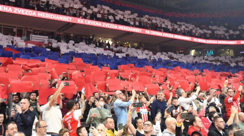 Belgradas "Crvena Zvezda" fani. Foto: IMAGO/MN Press Photo/Scanpix