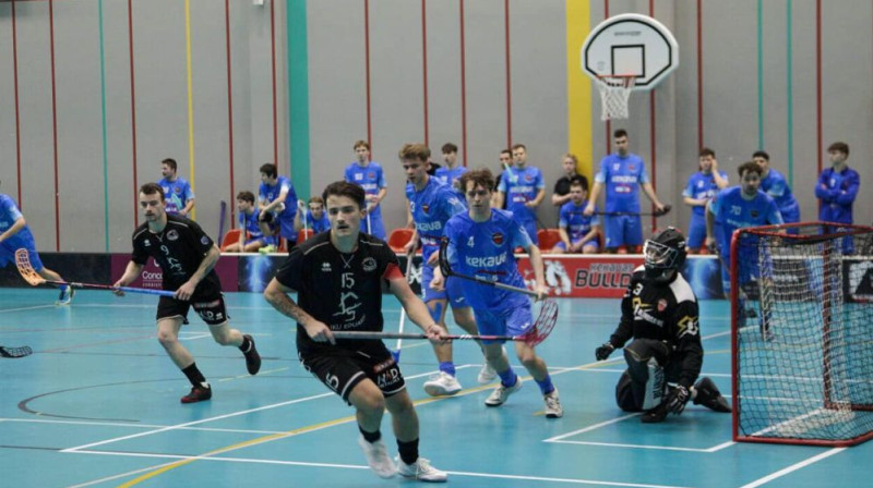 Emīls Krūmiņš (#15) arī šajā sezonā būs viens no irlavnieku līderiem, foto: FK Irlava