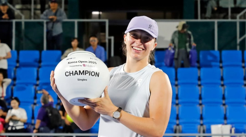 Iga Švjonteka. Foto: Tennis Korea Magazine / @tenniskorea1992