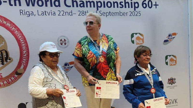 Zoja Uvačana (pirmā no kreisās). Foto: LDF.