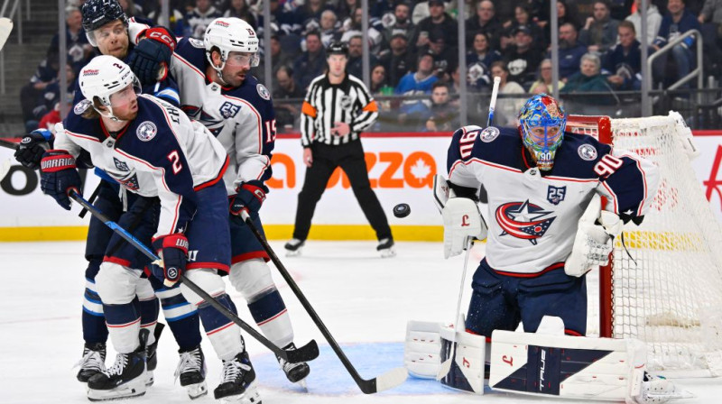 Elvis Merzļikins. Foto. AP. Scanpix