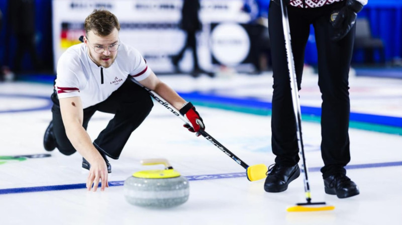 Roberts Reinis Buncis
Foto: World Curling/ Jeffrey Au