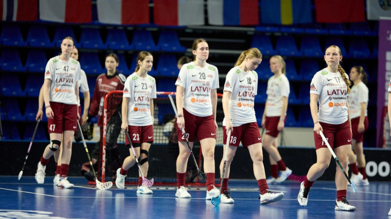 Latvijas junioru izlases florbolistes. Foto: IFF