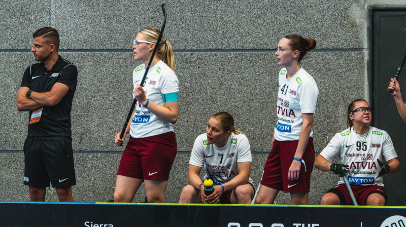 Latvijas sieviešu 3x3 florbola izlase. Foto: Pedro Munjoss Martīns, IFF