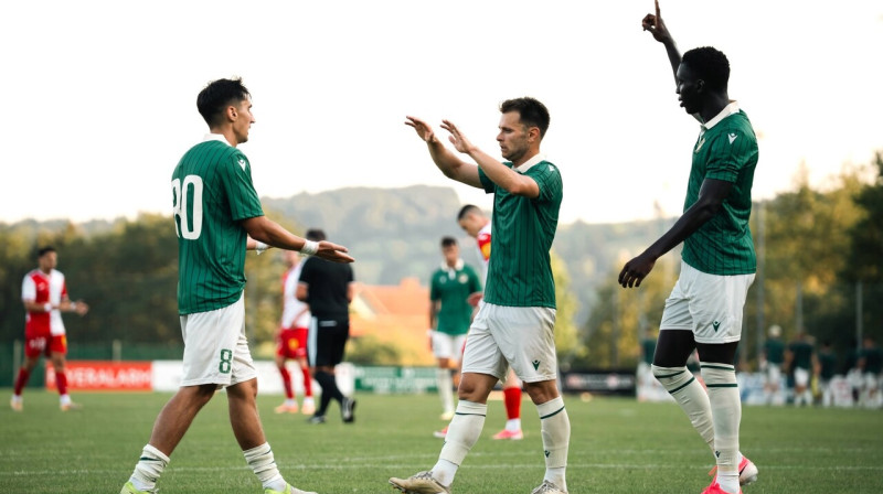 Ģēras vienības futbolisti. Foto: Győri ETO