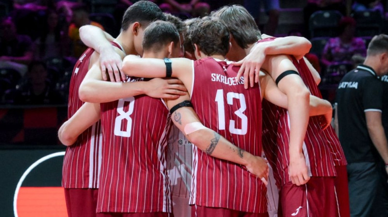 Latvijas izlases volejbolisti Foto: CEV