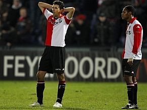 ''Ajax'' zaudē mājās, ''AZ Alkmaar'' jau deviņu punktu pārsvars