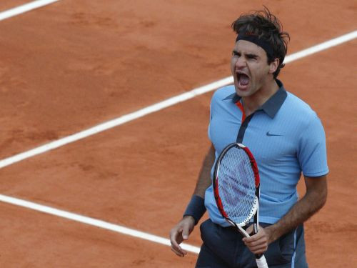 Federeram nepieciešami pieci seti, lai pieveiktu Del Potro
