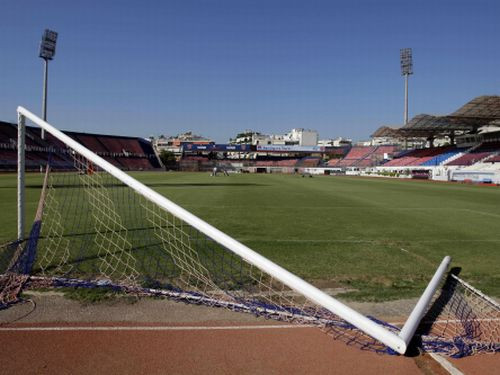 "Panionios" fani panāk savu - "AEK" spēlēs Pirejā