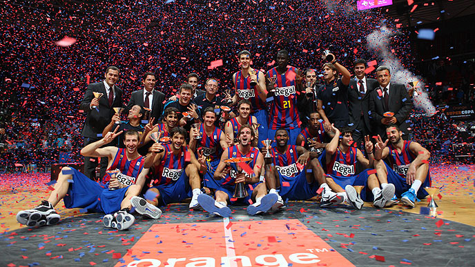 Barselona triumfē Spānijas Superkausā