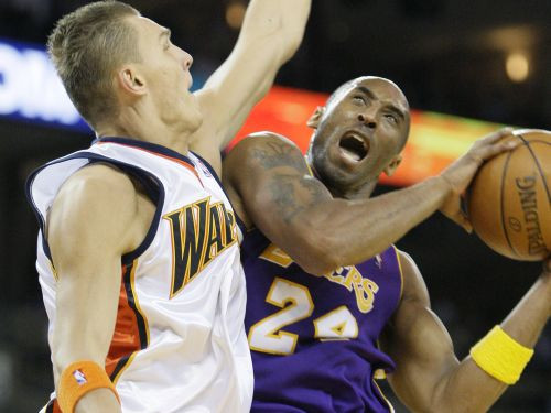 ''Warriors'' viesos pret čempionu ''Lakers''