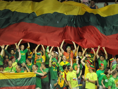 Lietuvas U-19 izlase pirmo reizi kļūst par pasaules čempioni