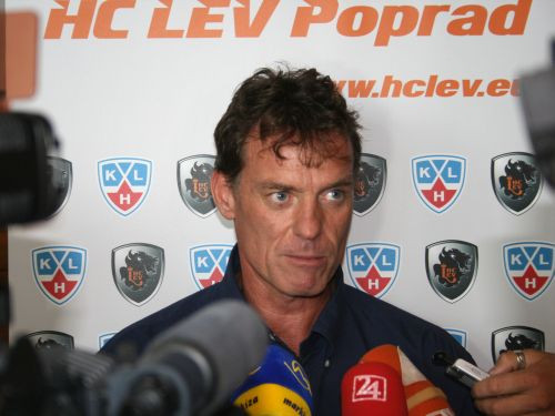 "Lev" treneris: "Bija grūti spēlēt KHL"