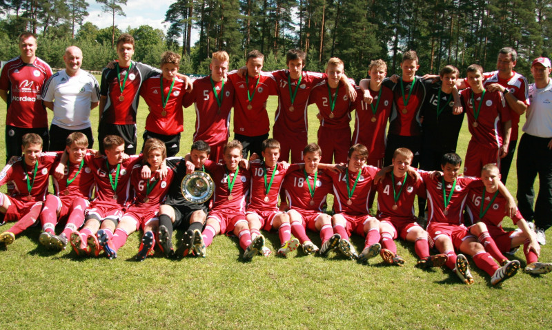 U-17 futbolistiem bronza Baltijas kausā