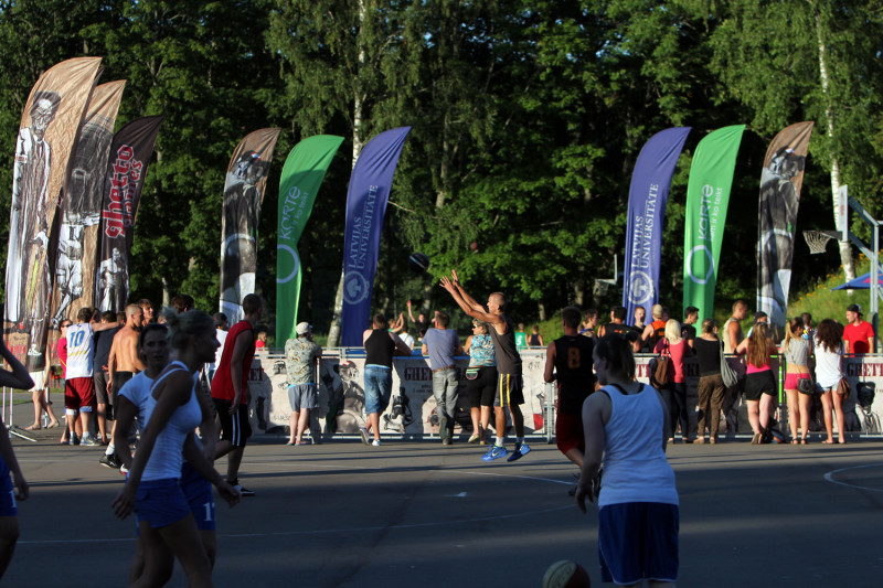 „Ghetto Basket” spēles krāšņos Alūksnes un Rēzeknes svētkus