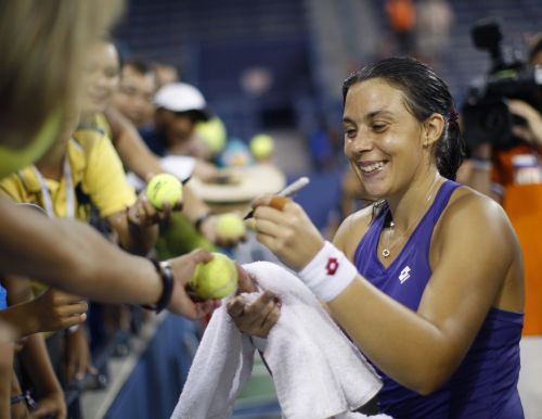 Kvitovai "US Open" beidzies pēc zaudējuma Bartoli, Šarapovu izglābj lietus