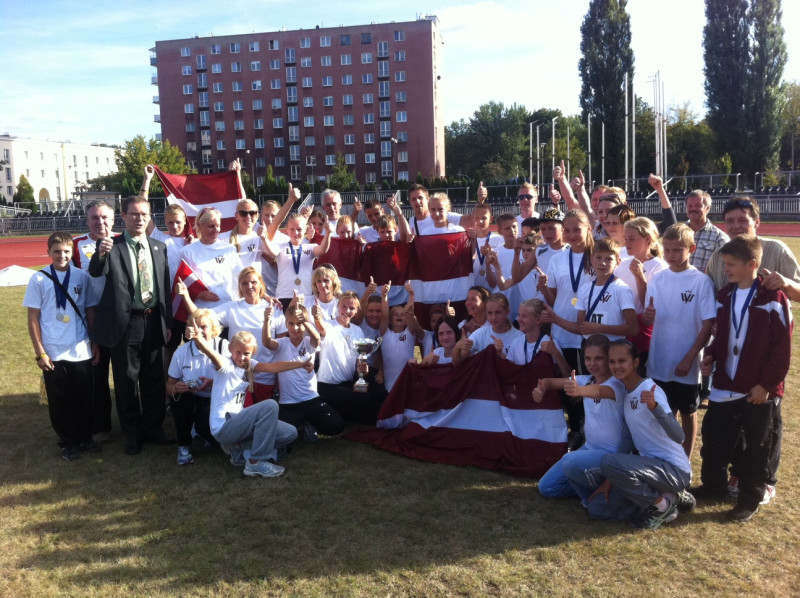 Latvijas jaunie sportisti sacensībās Varšavā 3. vietā