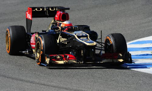 Grožāns pārliecinoši ātrākais otrajā F1 testu dienā