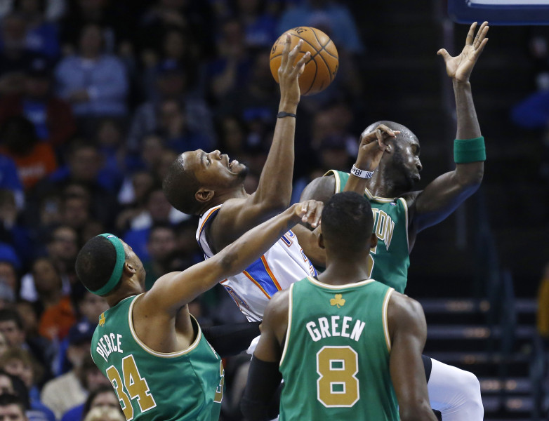 "Thunder" izcīna piekto uzvaru pēc kārtas un pārtrauc "Celtics" uzvaru sēriju