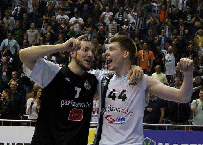 Bertāns galotnē izvelk "Partizan" otro uzvaru Serbijas finālā