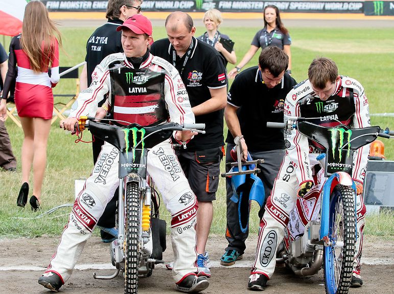 Latvijas pāris "Speedway Best Pairs" sacensībās, Eurosport programmā - arī Zviedrijas Elitserien