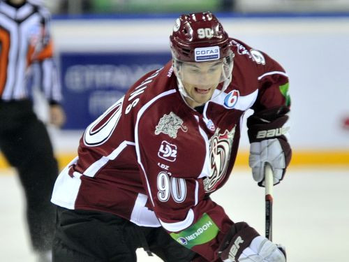 KHL apstiprina: Rīgas "Dinamo" sērijas septītā spēle notiks Bratislavā