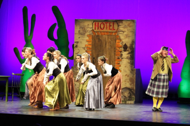 Pēdējā operetes "Klīvija" izrāde jau rīt, 2014. gada 2. novembrī