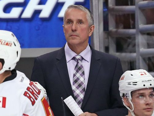 "Flames" pagarina līgumu ar Hārtliju, "Senators" un "Stars" sausās uzvaras