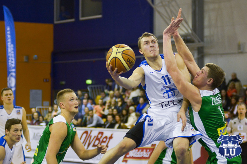 LU basketbolisti otro reizi sezonā pārspēj "Valmieru"
