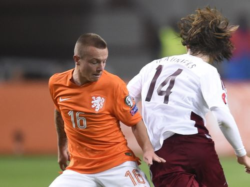 Nīderlandes izlase paliek arī bez "Feyenoord" kapteiņa Klāsija