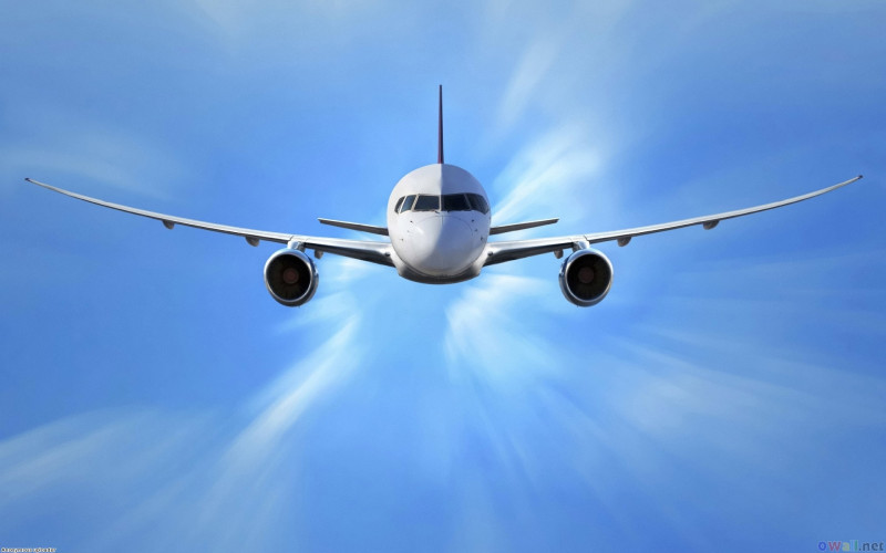 8 ieteikumi, kā veiksmīgi izvēlēties lētās avio biļetes un pēdējā brīža ceļojumus sociālajos tīklos