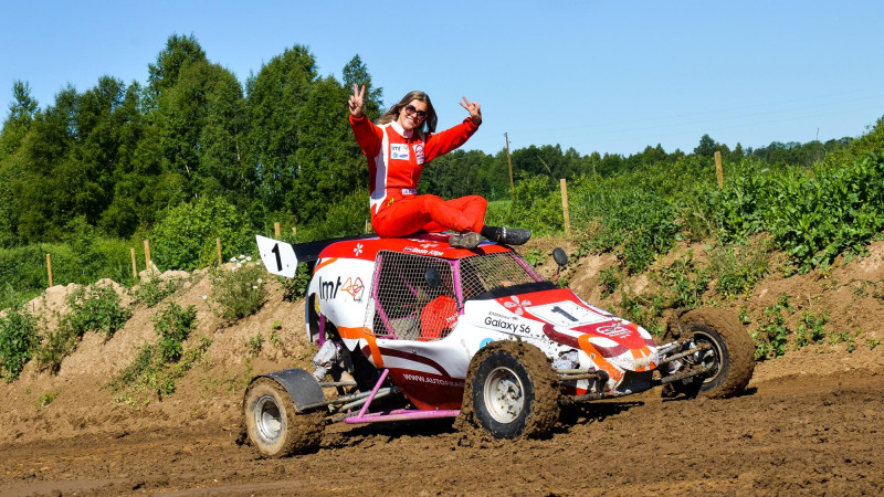 Latvijas autokrosa čempione Klipa startēs Ziemeļeiropas kroskartu čempionātā