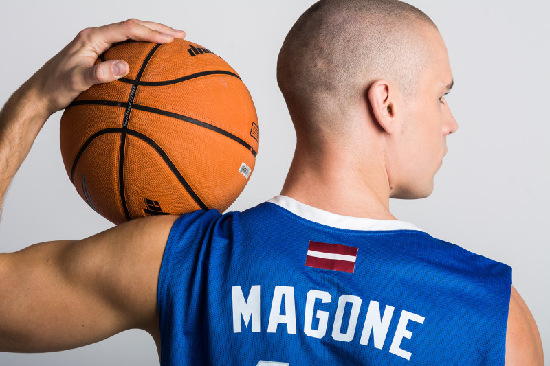 Magone:  ''Gribējās vienmēr dzīvē būt pirmajam un pierādīt, ka es varu spēlēt basketbolu''