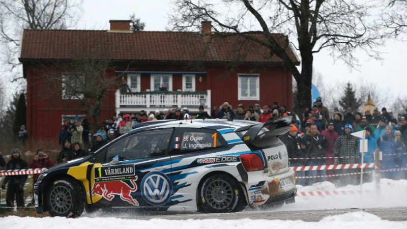 Notikumiem bagātajā Zviedrijas rallijā vadībā WRC čempions Ožjē