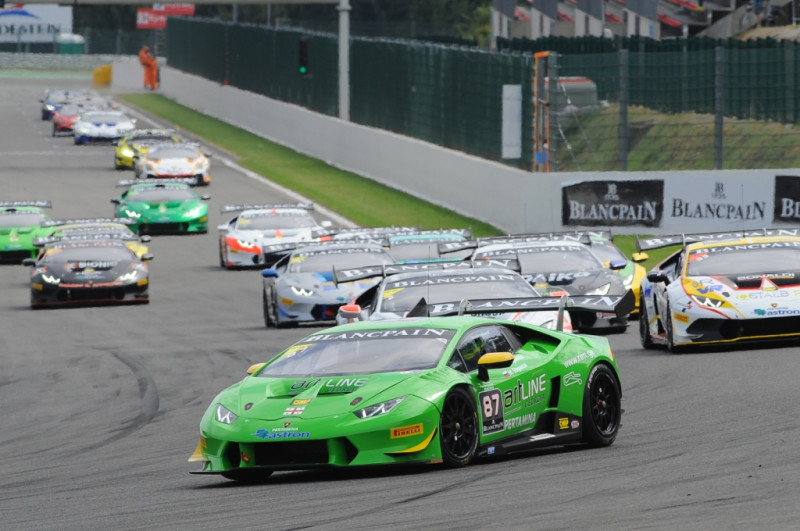 Šlēgelmilhs startēs PRO klases ieskaitē "Lamborghini Super Trofeo" sacensībās