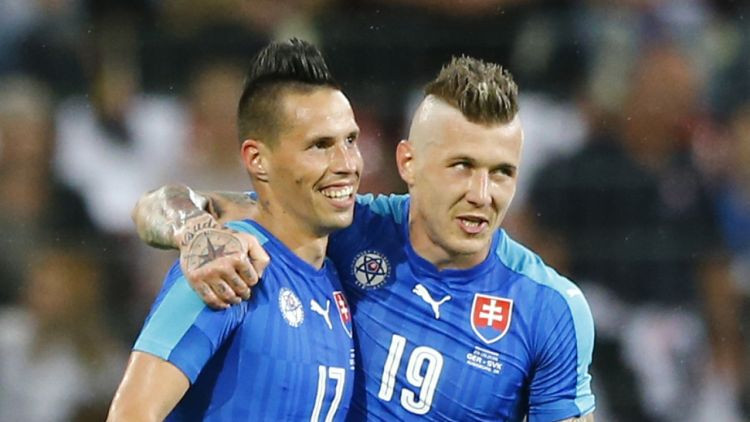 Slovāki nosauc "Euro 2016" sastāvu, Noišteters saņem Krievijas pasi