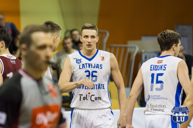 SELL GAMES basketbols: LU kā vienīgie no Latvijas iekļūst pusfinālā