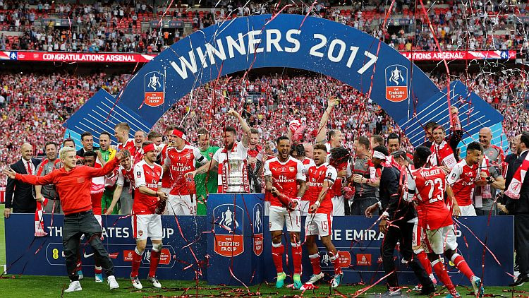 "Arsenal" emocionālā cīņā 13. reizi vēsturē triumfē FA kausā