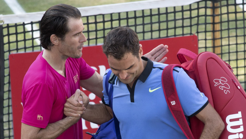 Māla sezonu izlaidušais Federers atgriežas ar neizmantotu mačbumbu zaudējumā Hāsam
