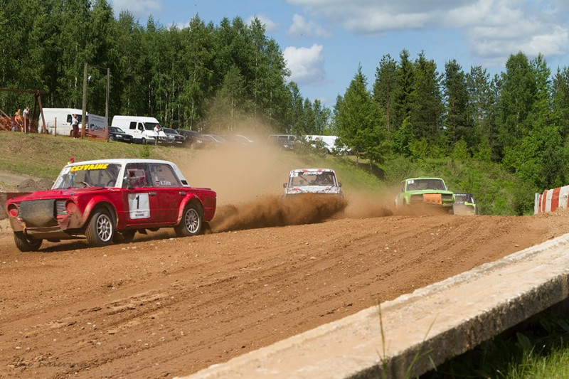 Smiltenē noskaidroti 2017. gada Latvijas čempioni autokrosā