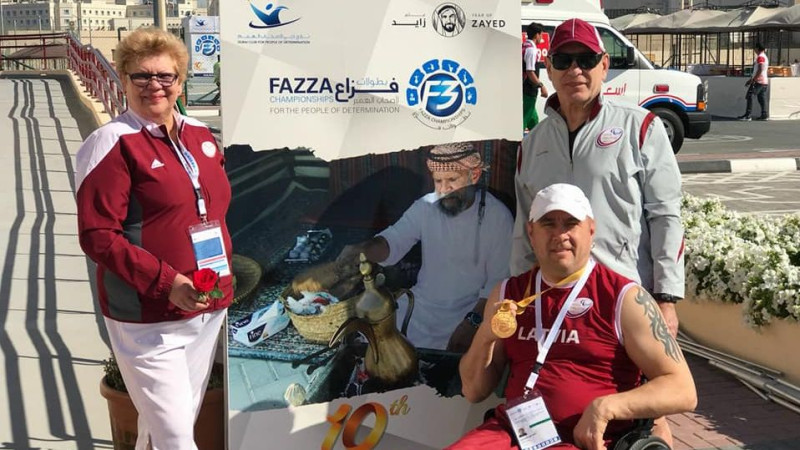 Paralimpiešiem trīs zelti vieglatlētikas sezonu atklājošajās sacensībās Dubaijā