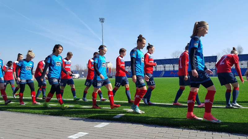 Latvijas spēcīgākās sieviešu futbola komandas cieš smagas neveiksmes jaunās Baltijas līgas ievadā
