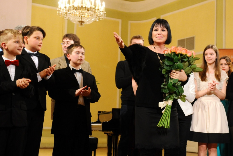 Mūzikas konkursa „Ineses Galantes talanti” fināls notiks Rīgas Latviešu biedrības nama Zelta zālē