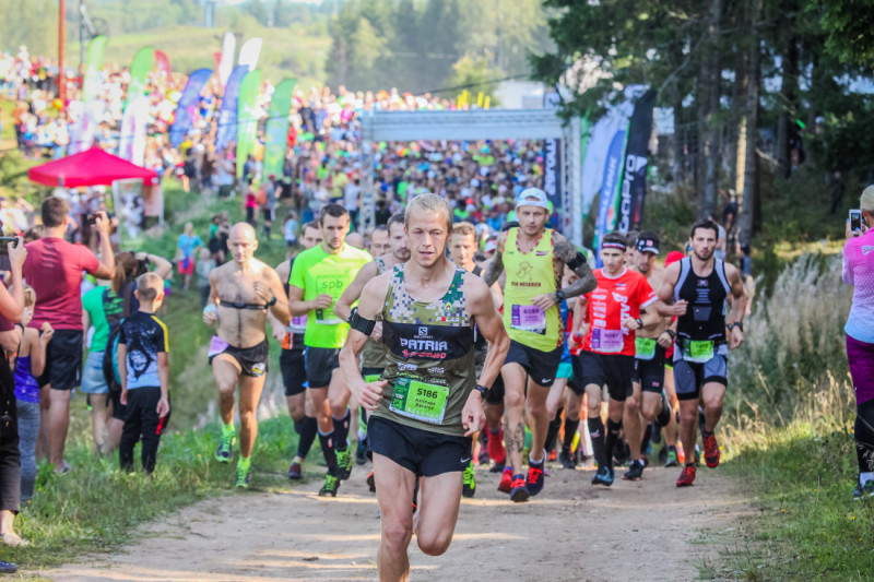 Vieglatlētiem panākumi "Stirnu buka" 6. posmā Gaiziņkalnā