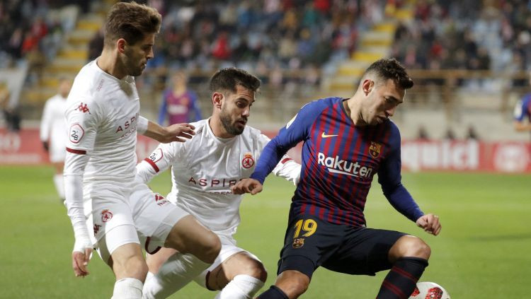 Karaļa kauss: "Barcelona" grūta uzvara, Solari pirmajā spēlē Madrides "Real" uzvar 4:0