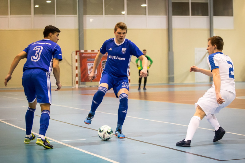 "Beitar" izcīna pārliecinošu uzvaru izšķirošajā mačā un iekļūst pusfinālā